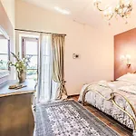 Вилла Chateau Le Siroque By Interhome *