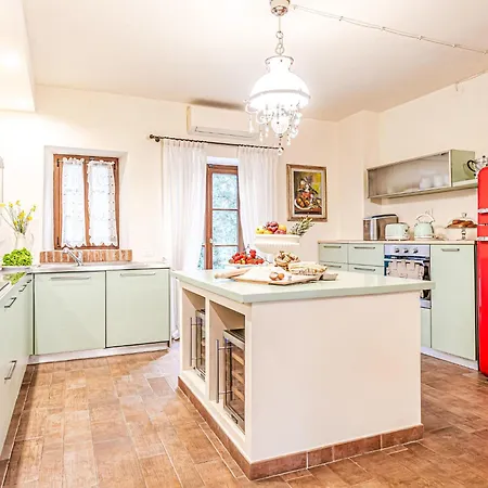 Вилла Chateau Le Siroque By Interhome Buriano (Montecatini Val di Cecina)